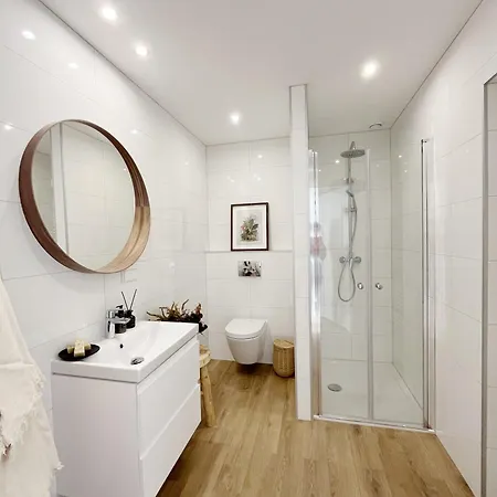 Bloom Apartment
