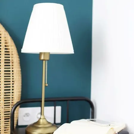 Bloom Apartment *